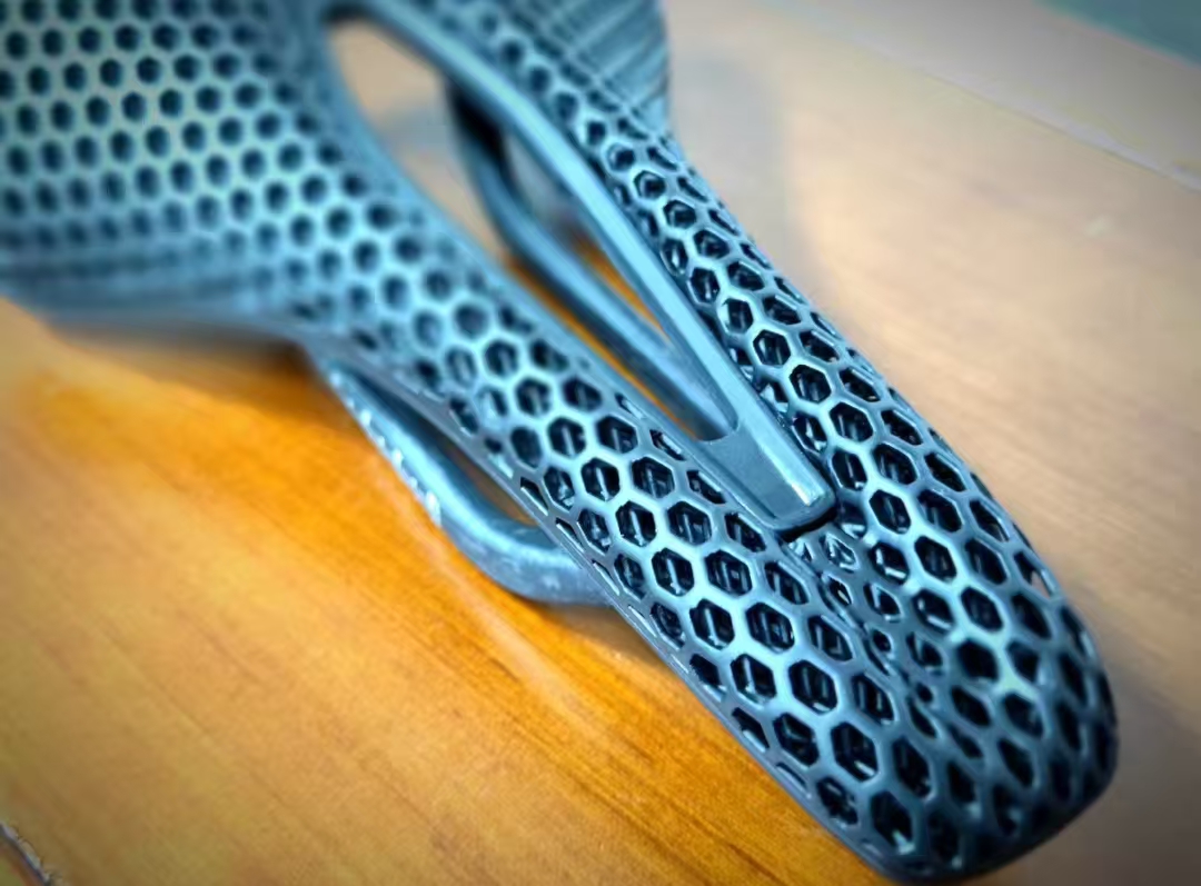 Selim de Bicicleta em Fibra de - Carbon Fiber Saddle avaliação e preço